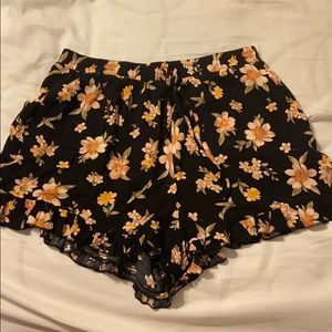 American eagle floral shorts